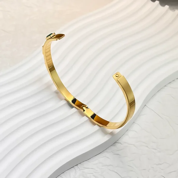 Baguette Green Stone Bangle