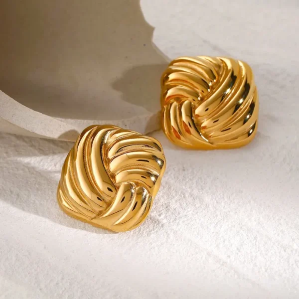 Mega Illusion Square Stud Earrings