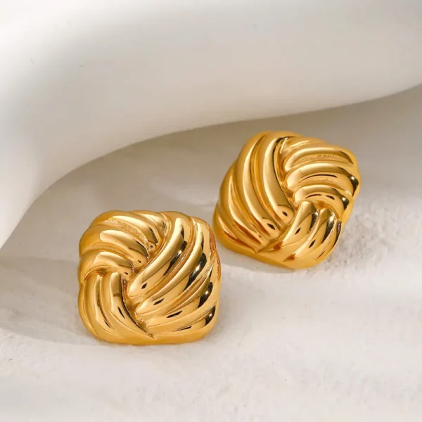 Mega Illusion Square Stud Earrings