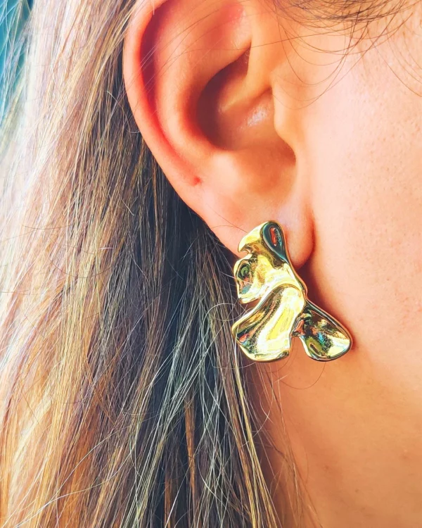 Floral Textured Stud Earrings