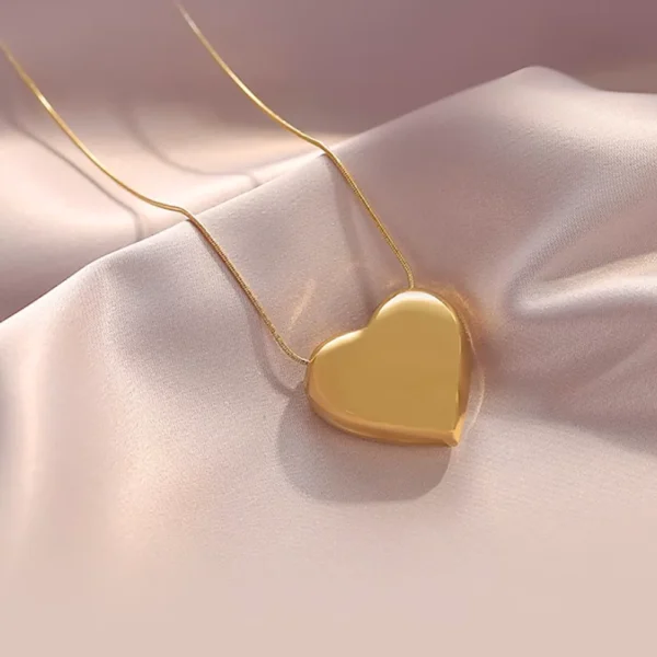 Puffy Heart Pendant Necklace