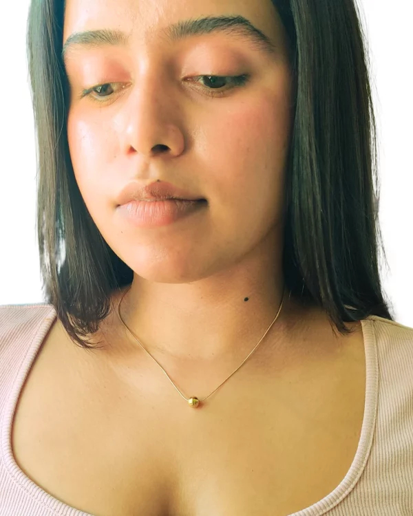 Floating Bead Necklace