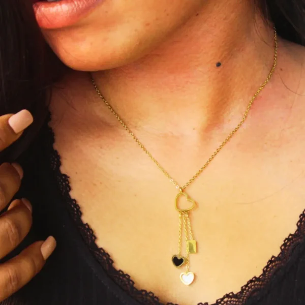 Black N White Hearts Lariat Necklace