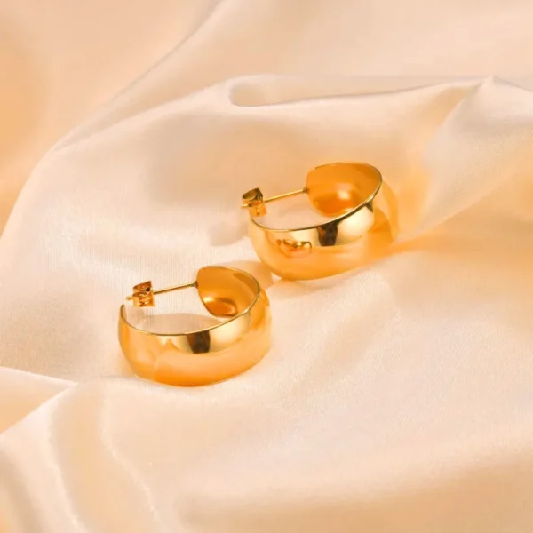 Bold C-Shape Hoop Earrings