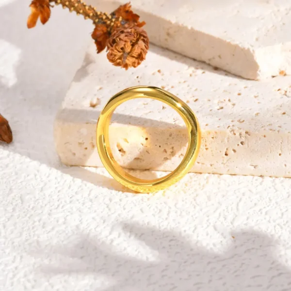 Bold Chevron Ring