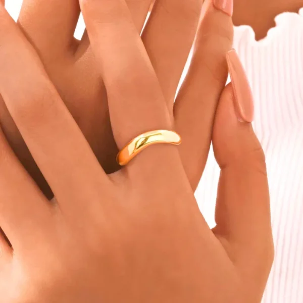 Bold Chevron Ring