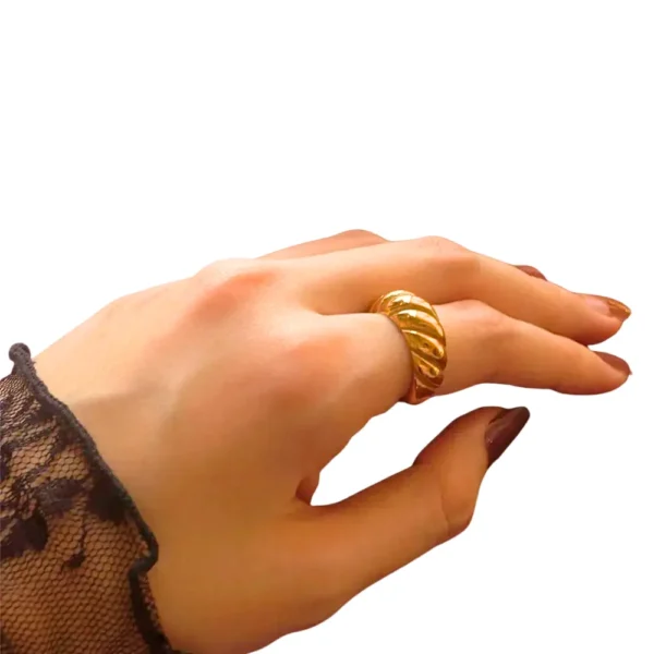 Bold Croissant Open Ring