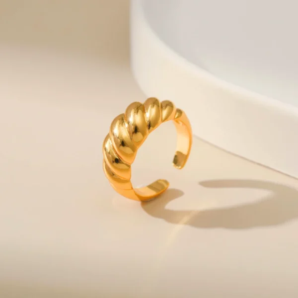 Bold Croissant Open Ring
