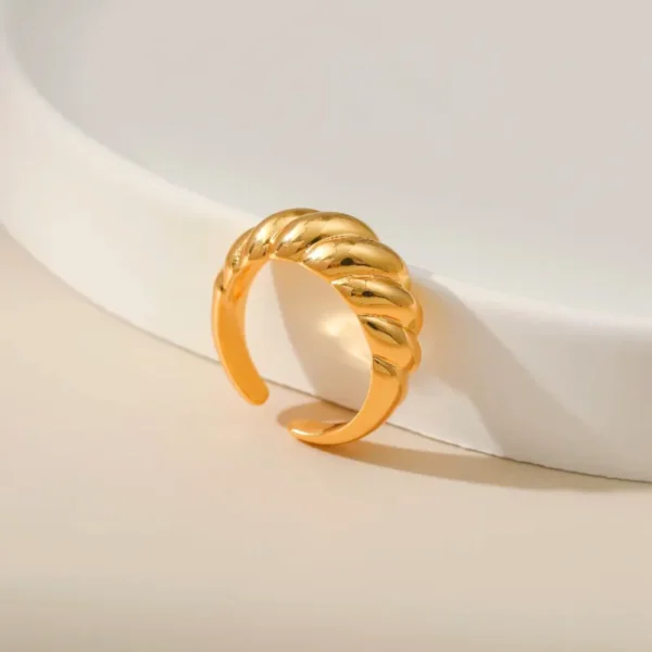 Bold Croissant Open Ring